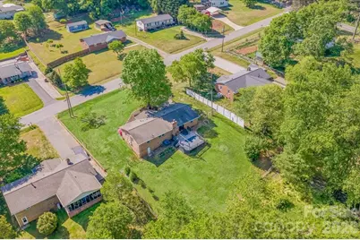 105 Vina Place, Mount Holly, NC 28120 - Photo 29