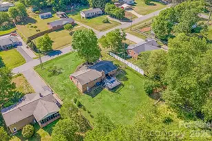 105 Vina Pl, Mount Holly, NC 28120 - Photo 29