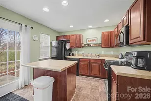 232 Butler Pl, Fort Mill, SC 29715 - Photo 9