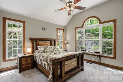 280 Bear River Lodge Trail, Marshall, NC 28753 - Photo 15
