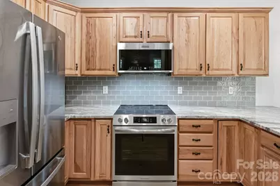 280 Bear River Lodge Trail, Marshall, NC 28753 - Photo 11