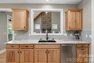 280 Bear River Lodge Trail, Marshall, NC 28753 - Photo 13