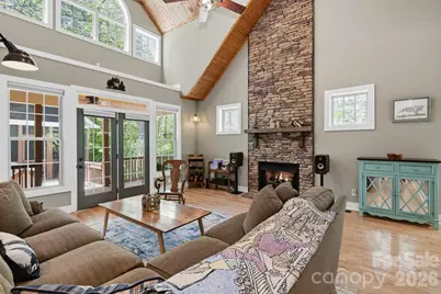 280 Bear River Lodge Trail, Marshall, NC 28753 - Photo 7