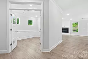 13130 Foxberry Rd, Charlotte, NC 28213 - Photo 5