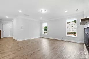13130 Foxberry Rd, Charlotte, NC 28213 - Photo 7