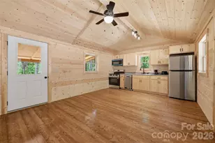 387 Tree Top Cir, Fleetwood, NC 28626 - Photo 17
