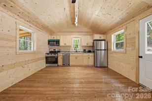 387 Tree Top Cir, Fleetwood, NC 28626 - Photo 13