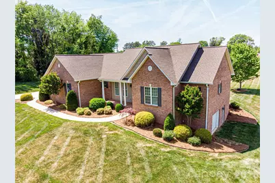 379 Horseshoe Bend Road, Hudson, NC 28638 - Photo 3