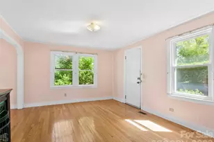 203 Dundee St, Hendersonville, NC 28791 - Photo 11