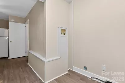 1011 Lomond Avenue, Charlotte, NC 28206 - Photo 7