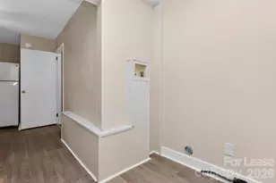 1011 Lomond Ave, Charlotte, NC 28206 - Photo 7