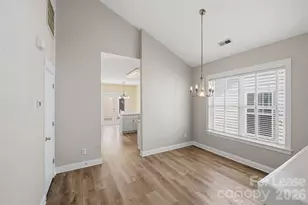 11355 Deer Ridge Ln, Charlotte, NC 28277 - Photo 9