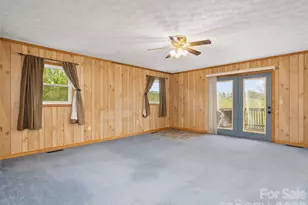 37 Sawyer Ridge Rd, Clyde, NC 28721 - Photo 13