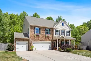 1255 Century Dr, Clover, SC 29710 - Photo 3