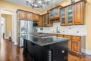 2378 Woodridge Dr, Fort Mill, SC 29715 - Photo 9
