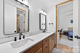 725 Hillside Ave, Charlotte, NC 28209 - Photo 33