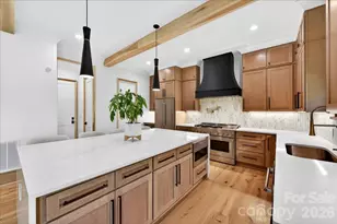 725 Hillside Ave, Charlotte, NC 28209 - Photo 13