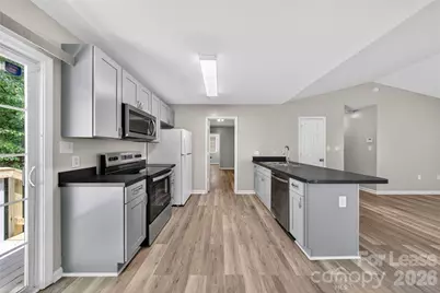 2332 Eargle Road, Charlotte, NC 28269 - Photo 7
