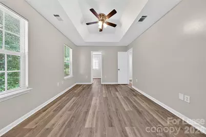 2332 Eargle Road, Charlotte, NC 28269 - Photo 9
