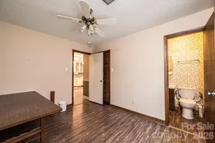 1250 21st Ave NE, Hickory, NC 28601 - Photo 23