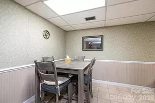 1250 21st Ave NE, Hickory, NC 28601 - Photo 29