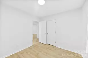 509 California Cir, York, SC 29745 - Photo 17