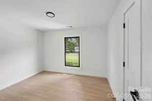 3801 Woodleaf Rd, Charlotte, NC 28205 - Photo 19