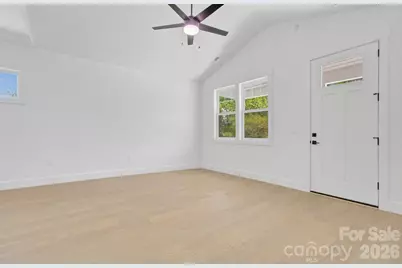 615 W Allen Street, Hendersonville, NC 28739 - Photo 15