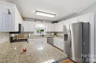 723 Pine Haven Cir, Clover, SC 29710 - Photo 7