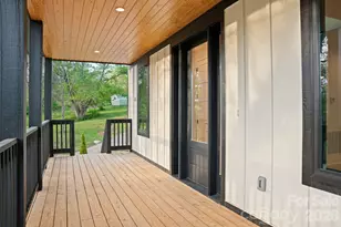 213 New Stock Rd, Asheville, NC 28804 - Photo 5