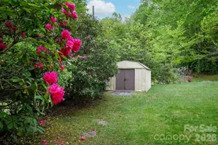 520 Blythe Rd, Pisgah Forest, NC 28768 - Photo 37