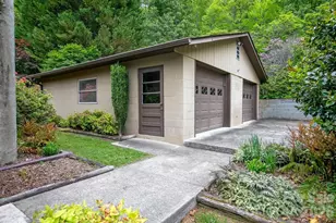 520 Blythe Rd, Pisgah Forest, NC 28768 - Photo 25