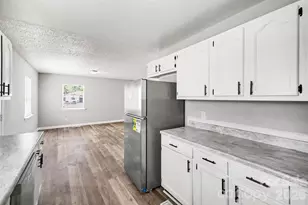 2612 Dundeen St, Charlotte, NC 28216 - Photo 7