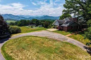80 Gobblers Knob Dr, Clyde, NC 28721 - Photo 15