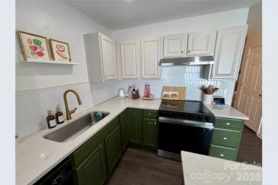 732 Rock Lake Glen, Fort Mill, SC 29715 - Photo 7