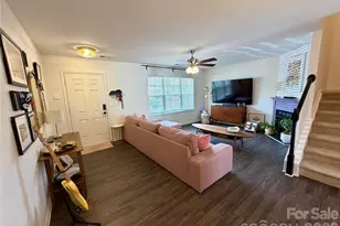 732 Rock Lake Glen, Fort Mill, SC 29715 - Photo 5