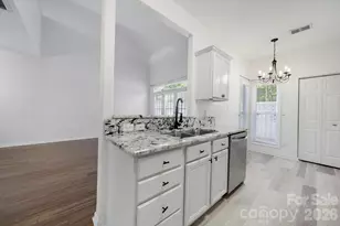 14721 Lions Pride Ct, Charlotte, NC 28273 - Photo 11