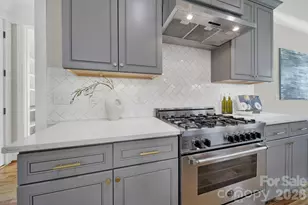 532 Melbourne Ct, Charlotte, NC 28209 - Photo 7