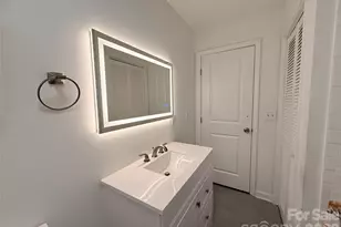 401 Rutland Dr, Charlotte, NC 28217 - Photo 11