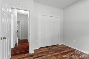 11823 Harris Ridge Dr, Charlotte, NC 28269 - Photo 25