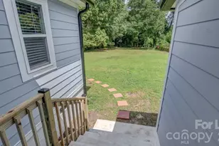 910 E 6th Ave, Gastonia, NC 28054 - Photo 13