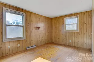 24 W Berkley St, Granite Falls, NC 28630 - Photo 17