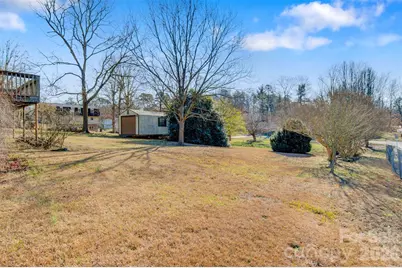 24 W Berkley Street, Granite Falls, NC 28630 - Photo 27