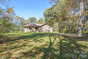 126 Anthony Dr, East Flat Rock, NC 28726 - Photo 43