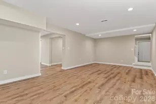 126 Anthony Dr, East Flat Rock, NC 28726 - Photo 29