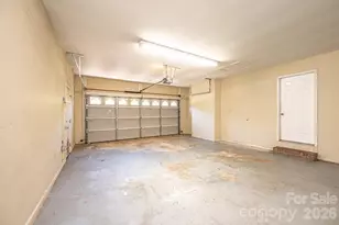 2000 Summerfield Cir, Conover, NC 28613 - Photo 23