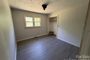 183 Pebble Dr, Mooresboro, NC 28114 - Photo 5