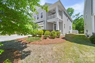 1406 Kings Grove Dr, York, SC 29745 - Photo 3