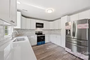 63 Pinckney St, York, SC 29745 - Photo 13
