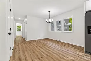 4844 Hidden Valley Rd, Charlotte, NC 28213 - Photo 15